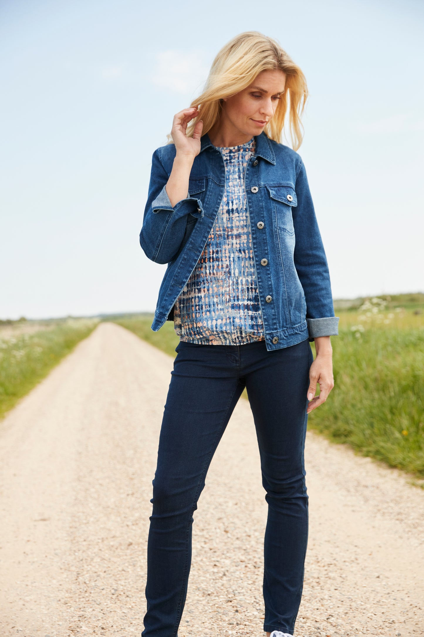 Sunday Dark Stretch Denim Jeans