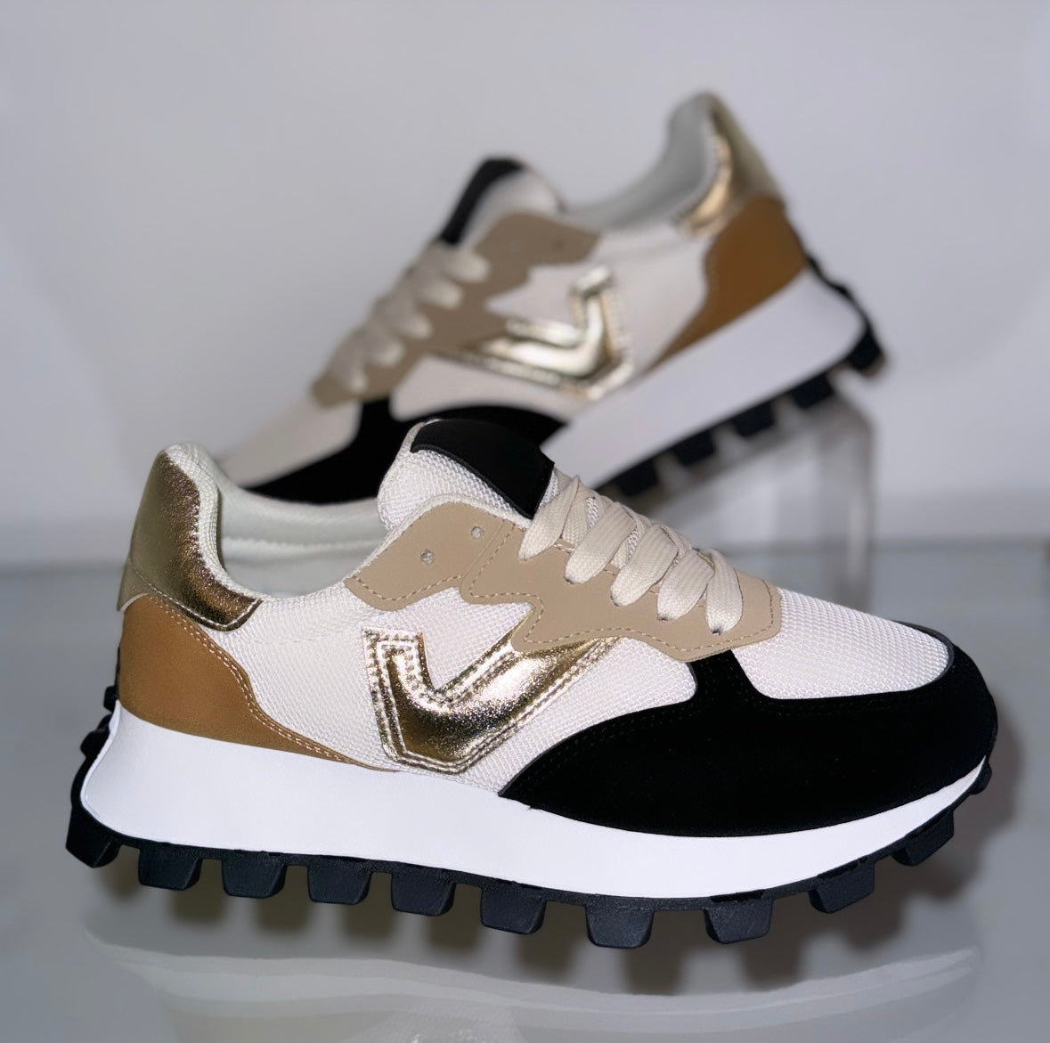 Gigi Black & Gold Trainers