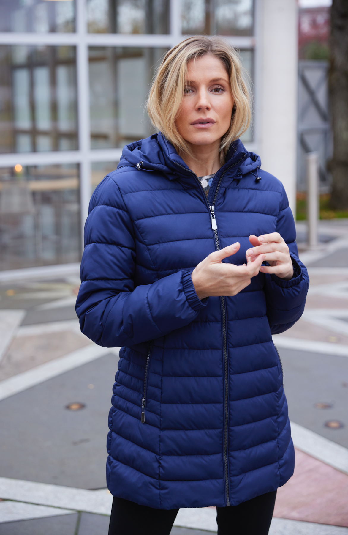 Navy puffer jacket womens sales