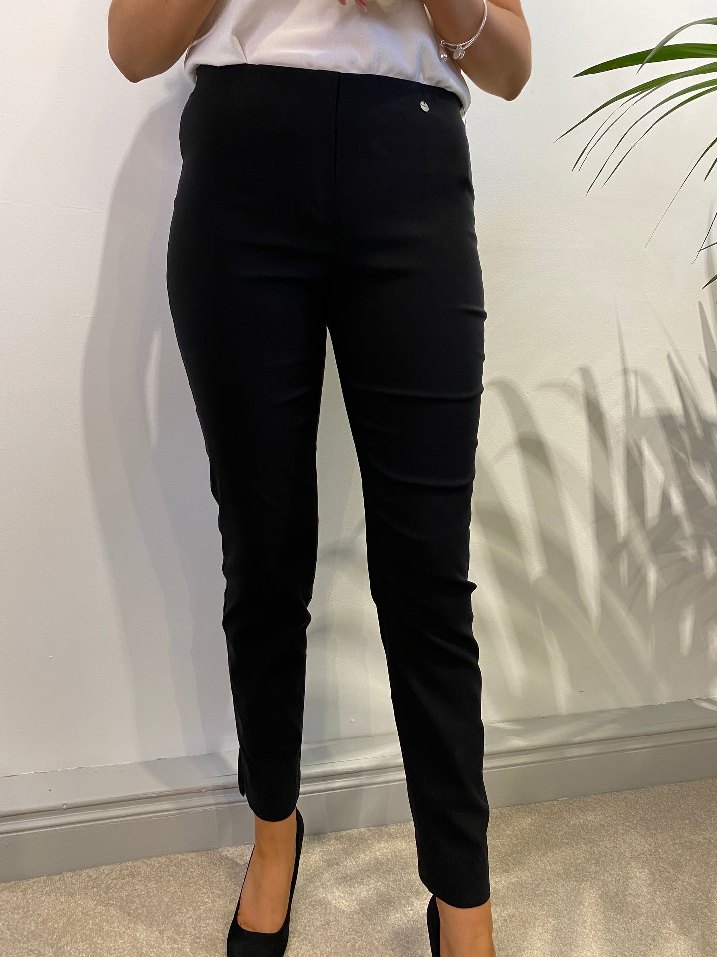 Robell Bella Black & Navy Ankle Grazer (Turn-Up)