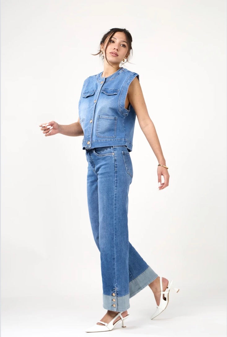 Cassie Light Wash Wide Leg Denim Jeans