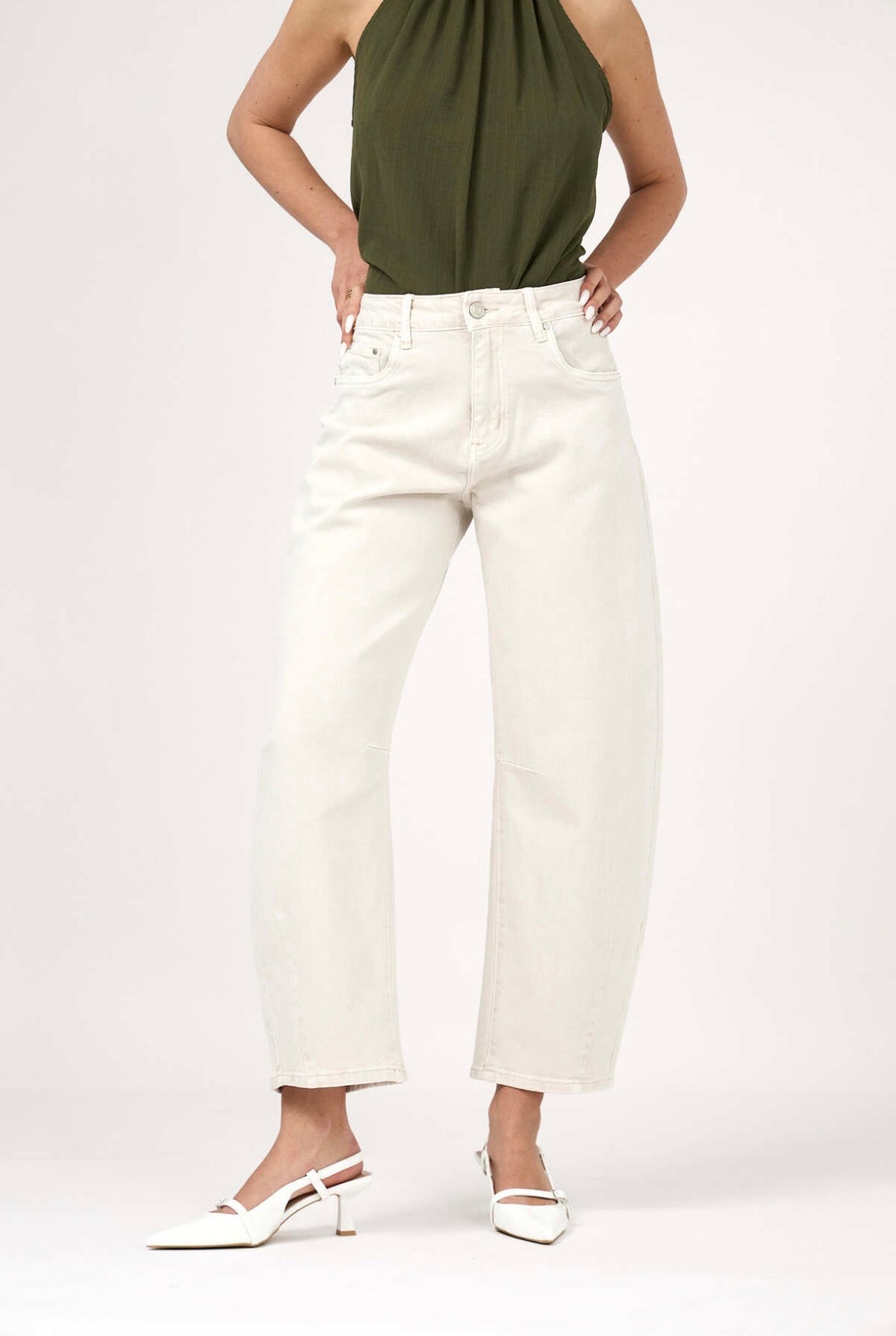 Ana & Lucy Stone Barrel Fit Jeans