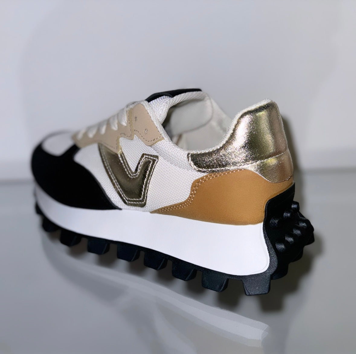 Gigi Black & Gold Trainers