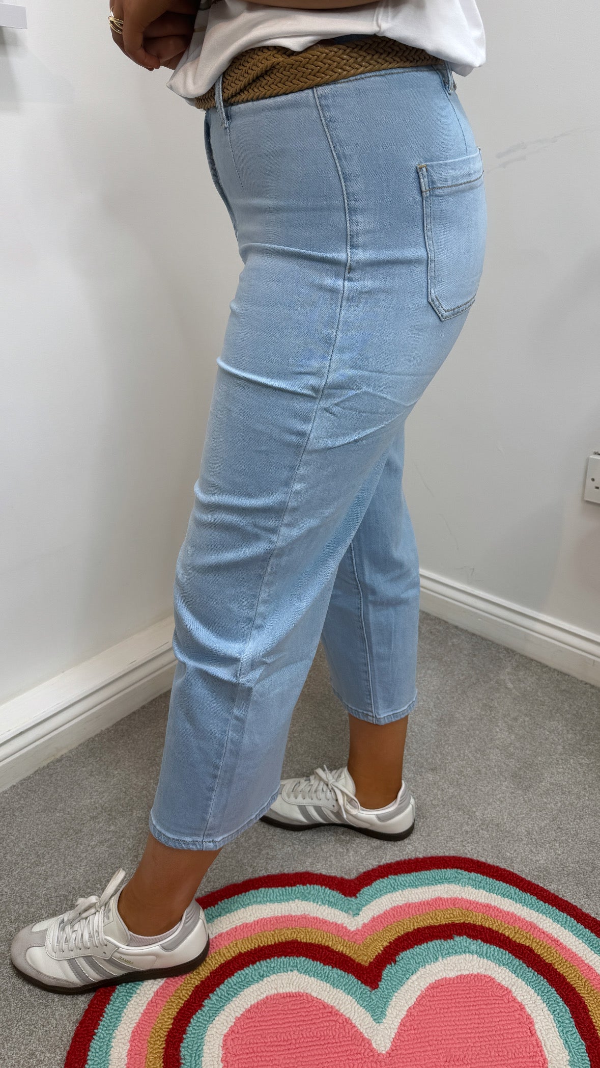 Mia Wide Leg Cropped Light Wash Jeans