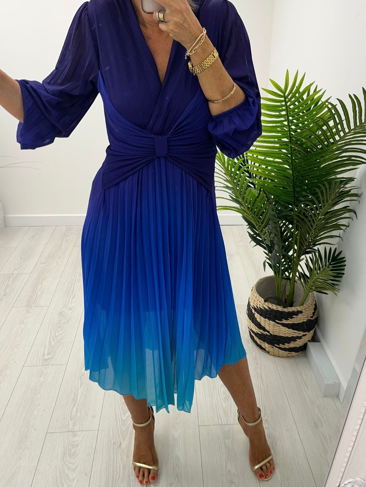 Dana Ombre Pleated Midi Dress
