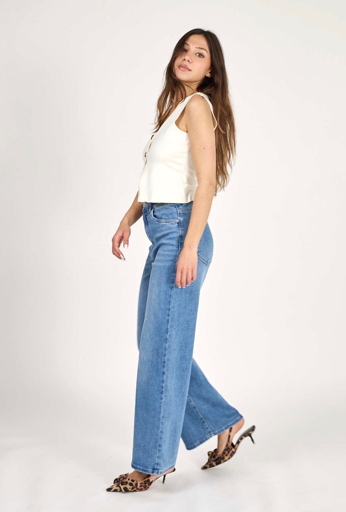 Ana & Lucy Light Wash Wide Leg Denim Jeans