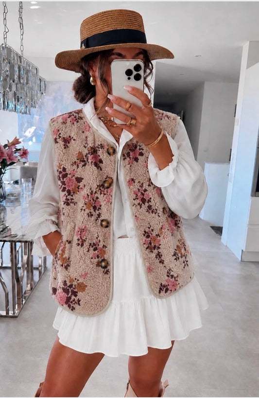 Freya Sleeveless Floral Teddy Gilet