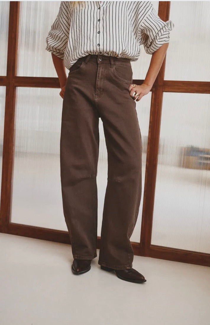 Ana & Lucy Brown Balloon Style Denim Jeans