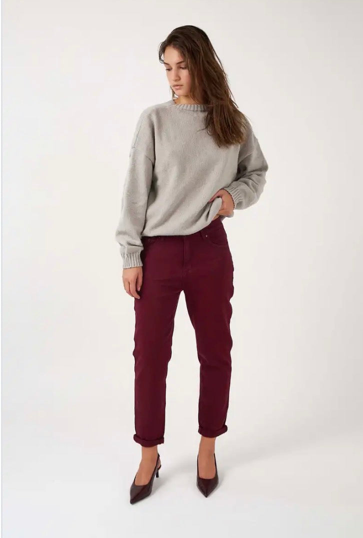 Ana & Lucy Wine Mom Style Denim Jeans